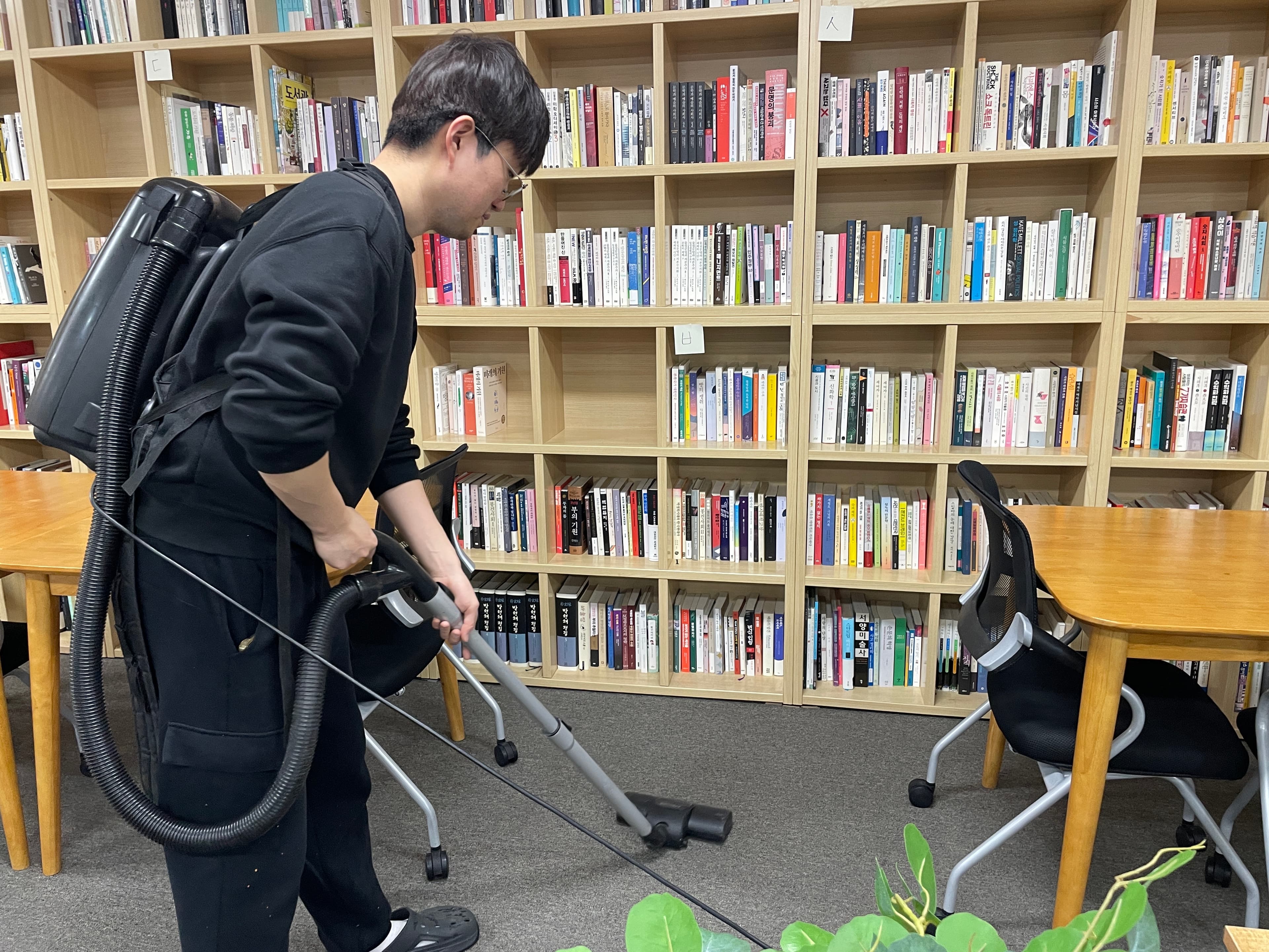 고양시 일산 파주 사무실 정기청소 전문업체 쓱싹 대표 직접 관리 현장
